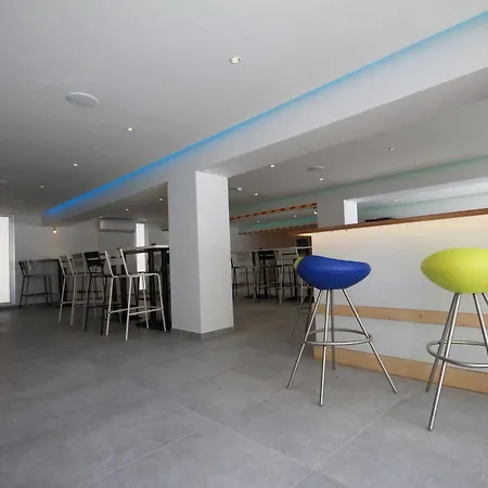 Apartmanhotel Sea Cleopatra Napa Annex (adults Only)